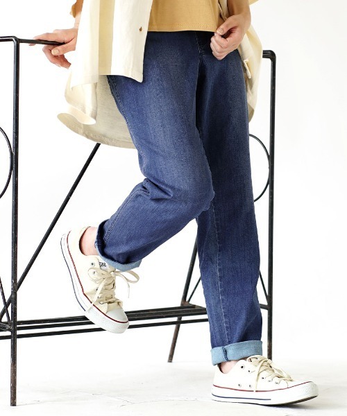 zootie（ズーティー）の「【待望のポケット復活！新感覚の穿き心地♪】エアパンツ［テーパード］（その他パンツ・レディース・ライトグリーン/アイボリー/チャコール/ブラック×グリーン/ベージュ/オリーブ/ネイビー/ライトブルー/ホワイト×ブラック/ベビーピンク/ブラック×グレー/ライトインディゴブルー/ケミカルウォッシュ/ブラック/ブラック系その他/グレー系その他/ブラウン/ダークベージュ/ホワイト系その他/インディゴブルー/キャメル/ミント/ブラック系その他2・L/LL/M/S/S1/M1/L1/LL1）」の20枚目の写真