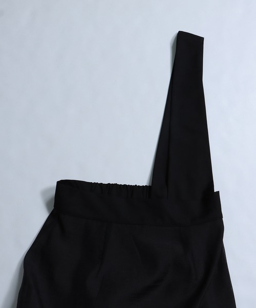 &g'aime（アンジェム）の「【&g’aime】シアータイトスカート（スカート・レディース・ブラック/グレイッシュベージュ・FREE）」の4枚目の写真