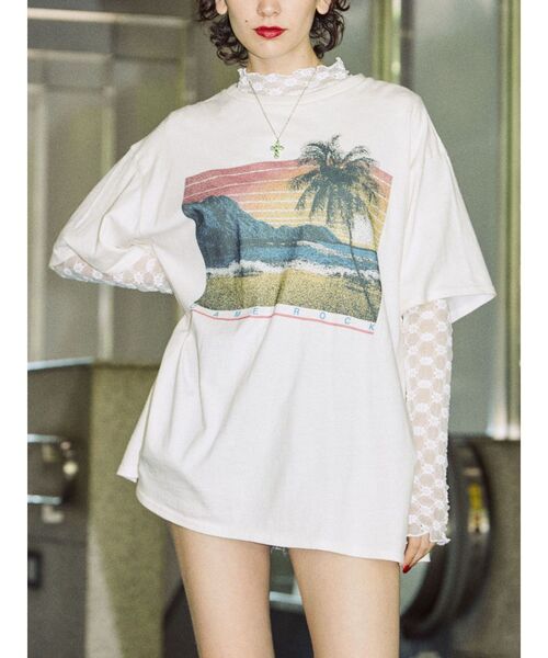 jouetie（ジュエティ）の「サーフグラフィックBIG Tシャツ【ユニセックス】（Tシャツ/カットソー・レディース・アイボリー/パープル/ブラック・MEDIUM）」の4枚目の写真