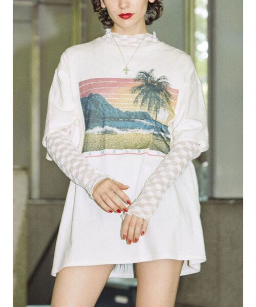 jouetie（ジュエティ）の「サーフグラフィックBIG Tシャツ【ユニセックス】（Tシャツ/カットソー・レディース・アイボリー/パープル/ブラック・MEDIUM）」の6枚目の写真