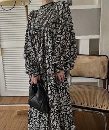ワンピース flower patchwork volume sleeve OP WILLFULLY（ウィルフリー）の「flower patchwork volume sleeve