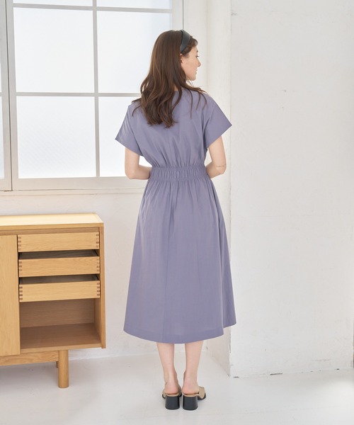 a:mure(アミュール)の「ウエストギャザーワンピース(ワンピース・レディース・ホワイト/ラベンダー・F)」の16枚目の写真