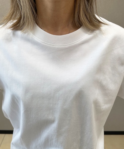 aimoha（アイモハ）の「シンプルコットンTシャツ (SS)（Tシャツ/カットソー・レディース・ホワイト/ブラック/ベージュ/グリーン/グレー・LARGE/SMALL/X-LARGE/MEDIUM/XX-LARGE）」の7枚目の写真