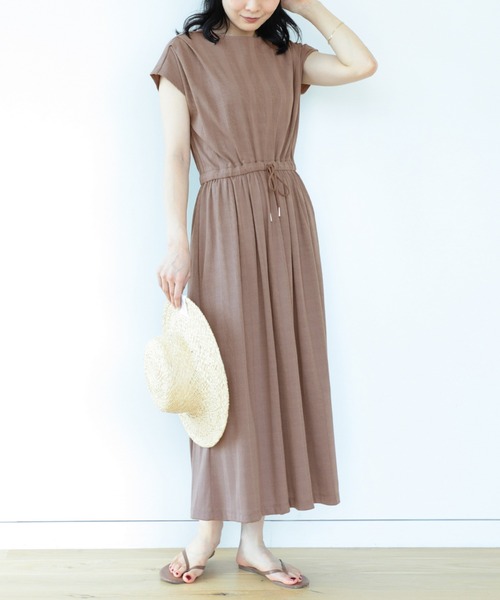 BEAMS HEART（ビームスハート）の「BEAMS HEART / 肩タック ドロストワンピース（ワンピース・レディース・ブラウン系その他4/イエロー系その他5/ブラック/グリーン・FREE）」の16枚目の写真