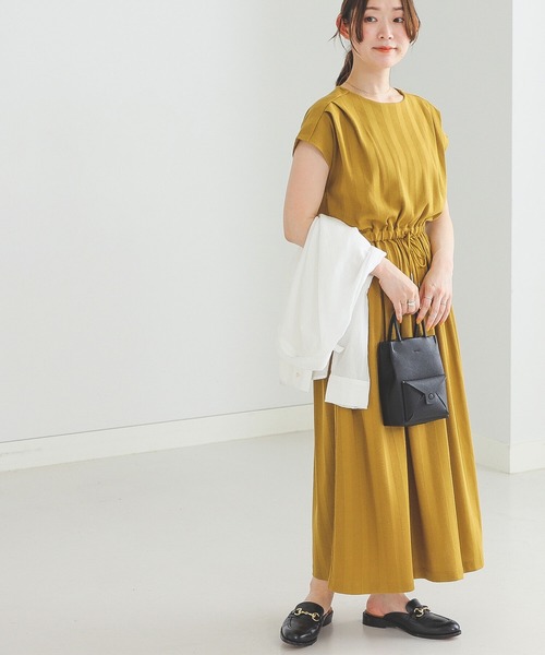 BEAMS HEART（ビームスハート）の「BEAMS HEART / 肩タック ドロストワンピース（ワンピース・レディース・ブラウン系その他4/イエロー系その他5/ブラック/グリーン・FREE）」の20枚目の写真