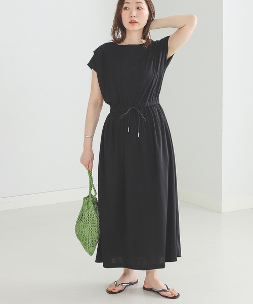 BEAMS HEART（ビームスハート）の「BEAMS HEART / 肩タック ドロストワンピース（ワンピース・レディース・ブラウン系その他4/イエロー系その他5/ブラック/グリーン・FREE）」の12枚目の写真