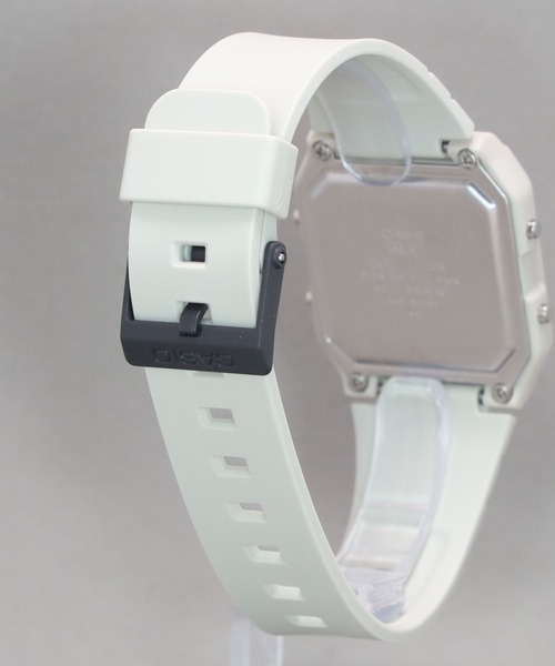 CASIO(カシオ)の「CASIO CLASSIC / LF-20W-8AJF(デジタル腕時計・メンズ・ライトグレー・FREE)」の12枚目の写真
