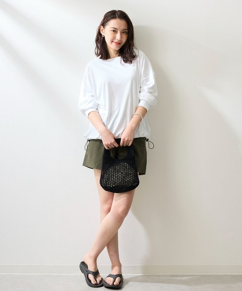 Ocean Pacific（オーシャンパシフィック）の「【OP:オーピー】レディースラッシュガード+ボードショーツ2点セット水着（水着・レディース・ホワイト/ブラック/ベージュ・MEDIUM/LARGE）」の10枚目の写真