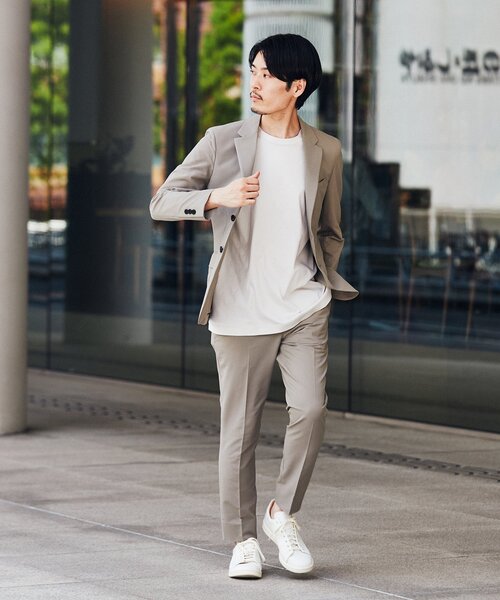 EDIFICE（エディフィス）の「"速乾＆シワ防止機能" シアサッカー ストレッチ スラックス イージーパンツ（スラックス・メンズ・チャコールグレー/ベージュ/ネイビー・SMALL/X-LARGE/LARGE/MEDIUM）」の8枚目の写真