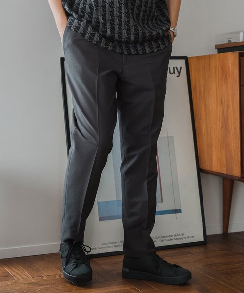 EDIFICE（エディフィス）の「"速乾＆シワ防止機能" シアサッカー ストレッチ スラックス イージーパンツ（スラックス・メンズ・チャコールグレー/ベージュ/ネイビー・SMALL/X-LARGE/LARGE/MEDIUM）」の11枚目の写真