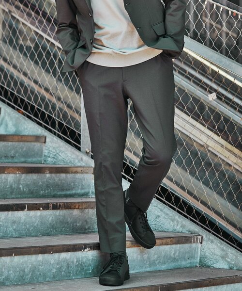 EDIFICE（エディフィス）の「"速乾＆シワ防止機能" シアサッカー ストレッチ スラックス イージーパンツ（スラックス・メンズ・チャコールグレー/ベージュ/ネイビー・SMALL/X-LARGE/LARGE/MEDIUM）」の12枚目の写真