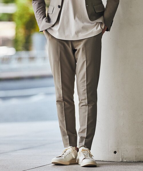 EDIFICE（エディフィス）の「"速乾＆シワ防止機能" シアサッカー ストレッチ スラックス イージーパンツ（スラックス・メンズ・チャコールグレー/ベージュ/ネイビー・SMALL/X-LARGE/LARGE/MEDIUM）」の17枚目の写真