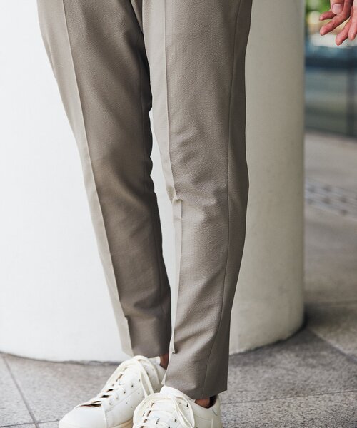 EDIFICE（エディフィス）の「"速乾＆シワ防止機能" シアサッカー ストレッチ スラックス イージーパンツ（スラックス・メンズ・チャコールグレー/ベージュ/ネイビー・SMALL/X-LARGE/LARGE/MEDIUM）」の18枚目の写真