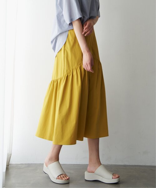 ikka(イッカ)の「メモリーティアードキリカエスカート(スカート・レディース・グリーン/イエロー/ブラック・M/L)」の20枚目の写真