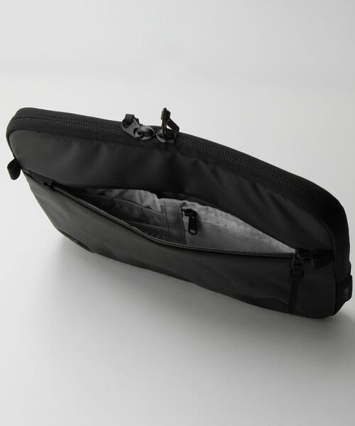 WEXLEY（ウェクスレイ）の「＜WEXLEY＞KINNEY LAPTOPSLEEVE PCケース（PC・タブレットケース・メンズ・ブラック・FREE）」の14枚目の写真