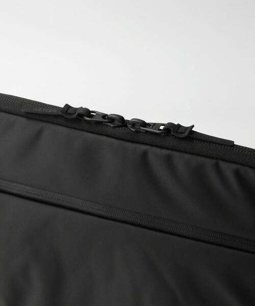 WEXLEY（ウェクスレイ）の「＜WEXLEY＞KINNEY LAPTOPSLEEVE PCケース（PC・タブレットケース・メンズ・ブラック・FREE）」の4枚目の写真