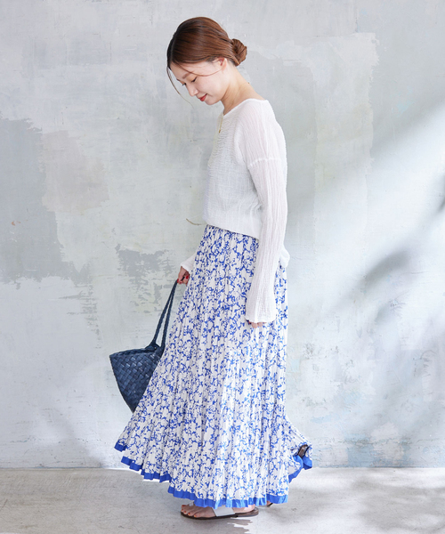 IENA(イエナ)の「《追加》【LES ATELIERS FRANCAIS DE CONFECTION】ロングスリーブトップス(シャツ/ブラウス・レディース・ホワイト/チャコールグレー/ブラック・FREE)」の5枚目の写真