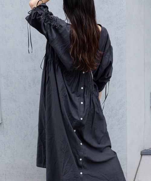 CIAOPANIC TYPY（チャオパニックティピー）の「3WAYシアーリネンギャザーワンピース（ワンピース・レディース・オリーブ/チャコールグレー/ブラウン・ONE SIZE）」の5枚目の写真