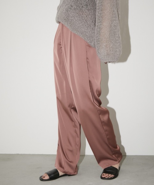 Aunt Marie's（アントマリーズ）の「【S,M,Lサイズ展開】タックサテンワイドスラックスパンツ（スラックス・レディース・ベージュ/ブルー/ブラック/モカ/ブラウン・S/M/L）」の16枚目の写真