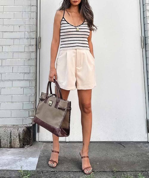 esutoreja(エストレジャ)の「サマーニットボーダーキャミソール(キャミソール・レディース・ホワイト×ブラック・FREE)」の5枚目の写真