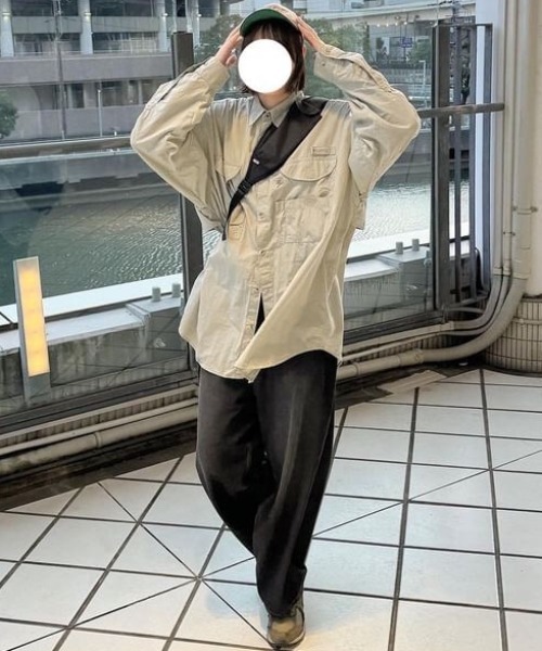 ８(eight)（エイト）の「カラーワイドバギーパンツ（デニムパンツ・メンズ・ブラック/パープル/グリーン/ブラウン・MEDIUM/LARGE）」の19枚目の写真