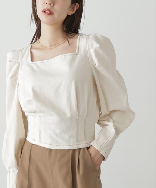 FREE'S MART（フリーズマート）の「◆スクエアネックボリュームスリーブ長袖ブラウス（シャツ/ブラウス・レディース・レッド系その他/カーキ/ホワイト系その他/ブラック系その他・FREE）」の19枚目の写真