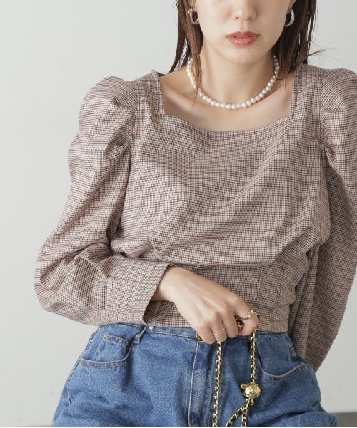 FREE'S MART（フリーズマート）の「◆スクエアネックボリュームスリーブ長袖ブラウス（シャツ/ブラウス・レディース・レッド系その他/カーキ/ホワイト系その他/ブラック系その他・FREE）」の13枚目の写真