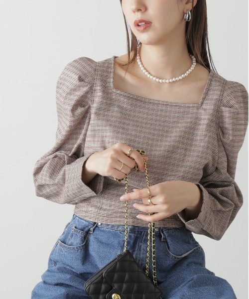 FREE'S MART（フリーズマート）の「◆スクエアネックボリュームスリーブ長袖ブラウス（シャツ/ブラウス・レディース・レッド系その他/カーキ/ホワイト系その他/ブラック系その他・FREE）」の11枚目の写真