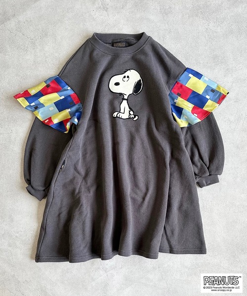 PEANUTS（ピーナッツ）の「【PEANUTS】スヌーピー/アームフリルウラケワンピース（90～150cm）（ワンピース・キッズ・チャコール・120/140/100/130/90/110/150）」の10枚目の写真