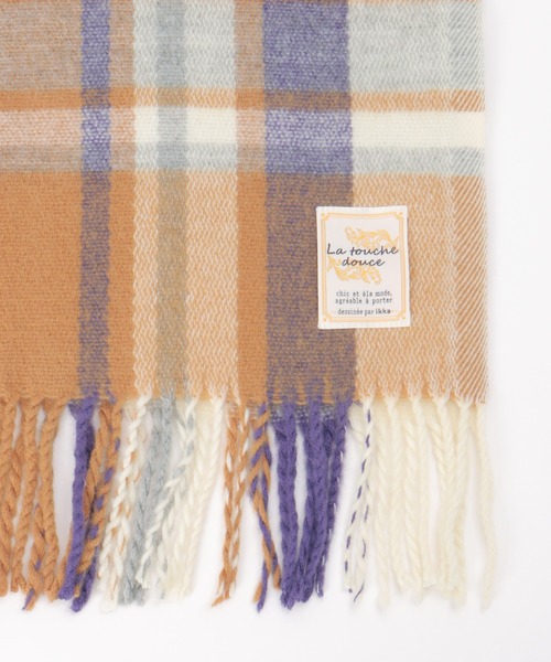 ikka（イッカ）の「抗菌加工マルチチェックマフラー（マフラー・レディース・ブルー/イエロー/レッド/パープル/グリーン/ブラック・FREE）」の11枚目の写真