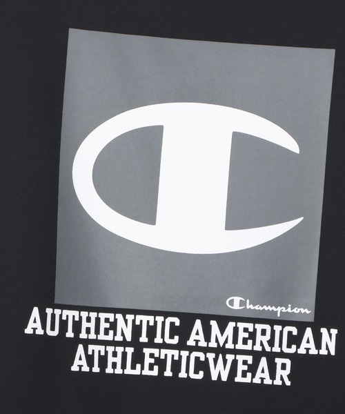 Champion(チャンピオン)の「【Champion/チャンピオン】メンズ ベーシック クルーネックスウェットシャツ(スウェット・メンズ・ネイビー/グレー/ダークブルー/ホワイト/ブラック・X-LARGE/LARGE/MEDIUM/SMALL)」の16枚目の写真
