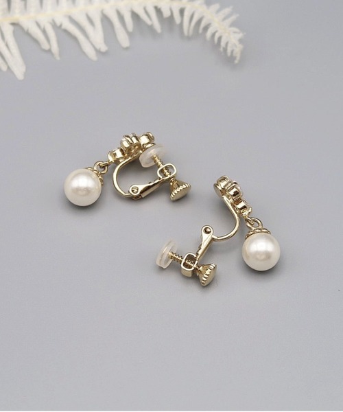 Cupid Heart(キューピッドハート)の「【Cupid Heart】結婚式アクセ!ビジューフラワー×パールイヤリング(イヤリング・レディース・ゴールド/シルバー・MEDIUM)」の21枚目の写真