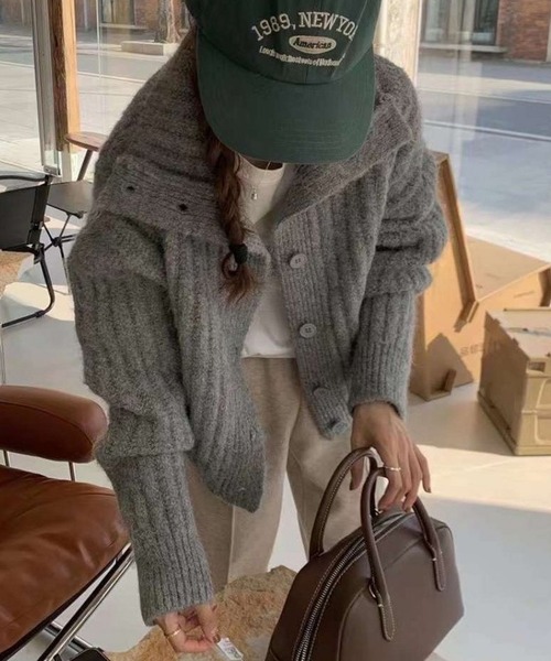 VitaFelice（ヴィータフェリーチェ）の「ハイネック オーバーリブ ボタン付き カーディガン（カーディガン/ボレロ・レディース・グレー/アイボリー/ブラック/ブラウン・FREE）」の4枚目の写真