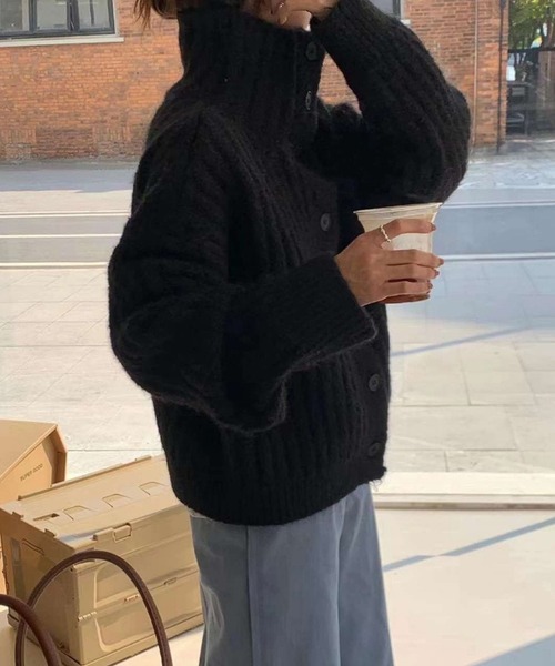 VitaFelice（ヴィータフェリーチェ）の「ハイネック オーバーリブ ボタン付き カーディガン（カーディガン/ボレロ・レディース・グレー/アイボリー/ブラック/ブラウン・FREE）」の7枚目の写真