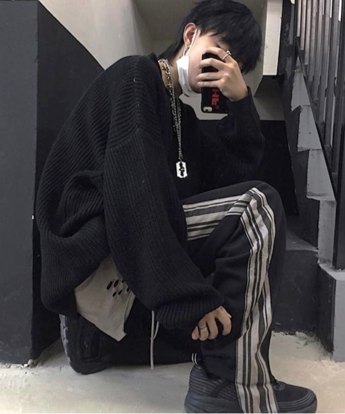 Anchor Smith(アンカー スミス)の「ビッグシルエット畦編みロールネックニット(ニット/セーター・メンズ・ブラック/スミクロ/ブルー・M/L/XL)」の16枚目の写真