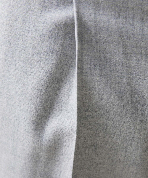 MICHEL KLEIN HOMME (ミッシェルクランオム)の「リラックススラックスパンツ(スラックス・メンズ・ライトグレー/ブラック・MEDIUM/LARGE/X-LARGE)」の11枚目の写真