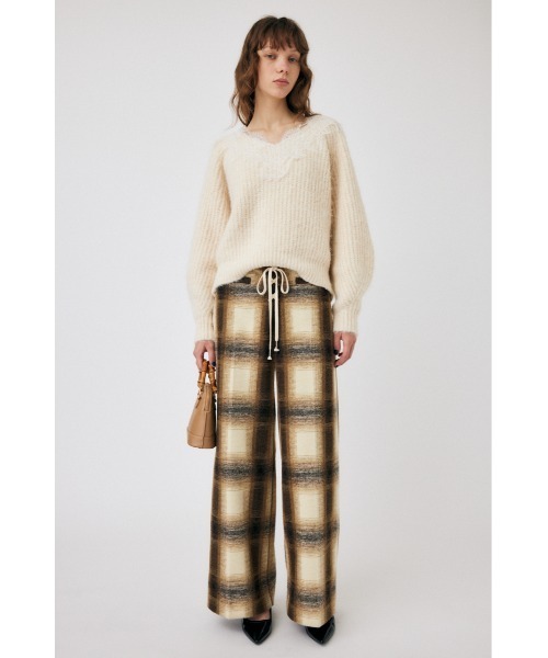 moussy LACE TRIMMED V NECK セーター　F MOUSSY（マウジー）の「LACE TRIMMED V NECK セーター（ニット