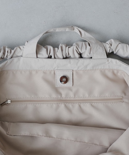 Actually（アクチュアリー）の「ナイロン2WAY シャーリングトート（トートバッグ・レディース・グレー/ブラック・フリー）」の16枚目の写真