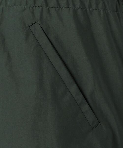 UNITED ARROWS（ユナイテッドアローズ）の「メモリータフタナイロン マウンテンパーカー（マウンテンパーカー・メンズ・ダークグリーン/ネイビー・XL/L/M/S）」の13枚目の写真