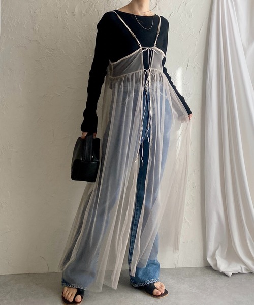 She's Closet(シーズクローゼット)の「前後2WAYバックリボンシアーレイヤードメッシュロング丈チュールキャミワンピース(ワンピース・レディース・カーキブラウン/ブラック/スモークピンク/グレイッシュベージュ/チャコールグレー/アイボリー・FREE)」の5枚目の写真