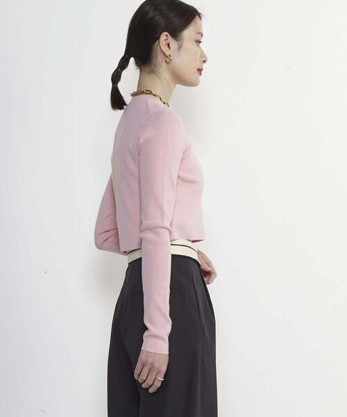 SOFFITTO(ソフィット)の「Soffitto刺繍入りクロップドニット(ニット/セーター・レディース・ホワイト/ブラック/ピンク・FREE)」の11枚目の写真
