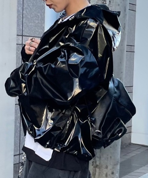 XU（エックスユー）の「【Never mind the XU】3way ring shoulder bag mini backpack hand bag / 【ネバーマインド ザ エックスユー】スリーウェイリングショルダーバッグミニバッグパックハンドバッグワンハンドルバッグ（ショルダーバッグ・メンズ・ブラック・ONE SIZE）」の13枚目の写真