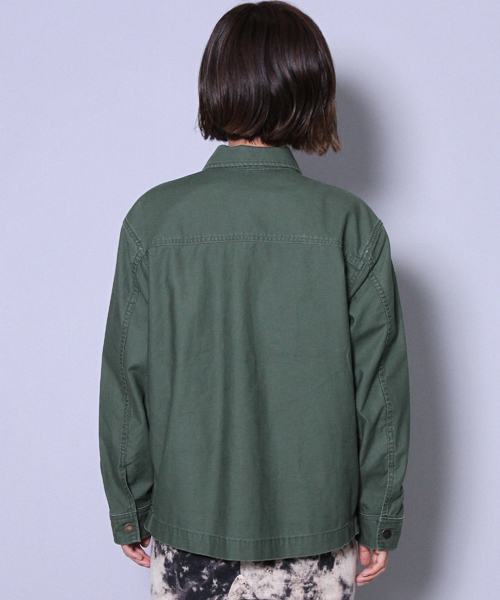AMERICAN RAG CIE（アメリカンラグシー）の「AMERICAN RAG CIEバックサテンミリタリージャケット/213-AHP-L152-JK049（ミリタリージャケット・レディース・カーキ/ネイビー・FREE）」の20枚目の写真