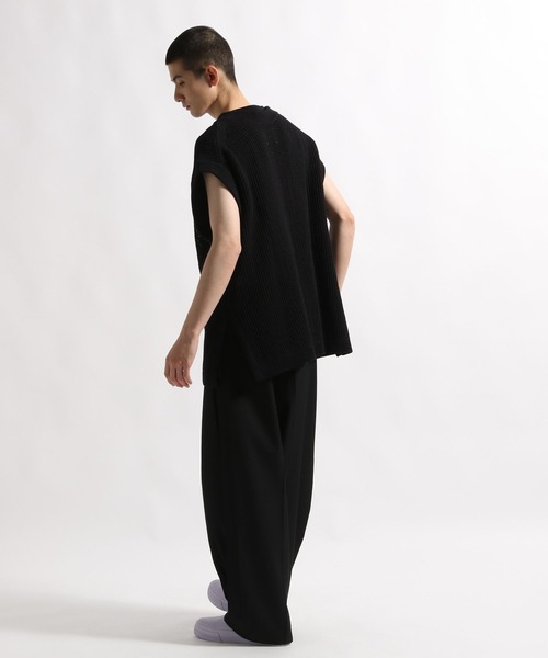 STERNBERG(スタンバーグ)の「STERNBERG/ギマメッシュニットベスト/987652(ベスト・メンズ・ブラック/チャコールグレー・LARGE/MEDIUM)」の11枚目の写真