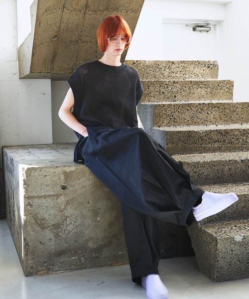 STERNBERG(スタンバーグ)の「STERNBERG/ギマメッシュニットベスト/987652(ベスト・メンズ・ブラック/チャコールグレー・LARGE/MEDIUM)」の22枚目の写真