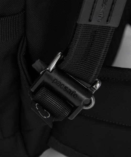 pacsafe(パックセーフ)の「pacsafe/パックセーフ EXP45 carry-on travel pack/キャリーオントラベルパック(バックパック/リュック・メンズ・ブラック・FREE)」の20枚目の写真