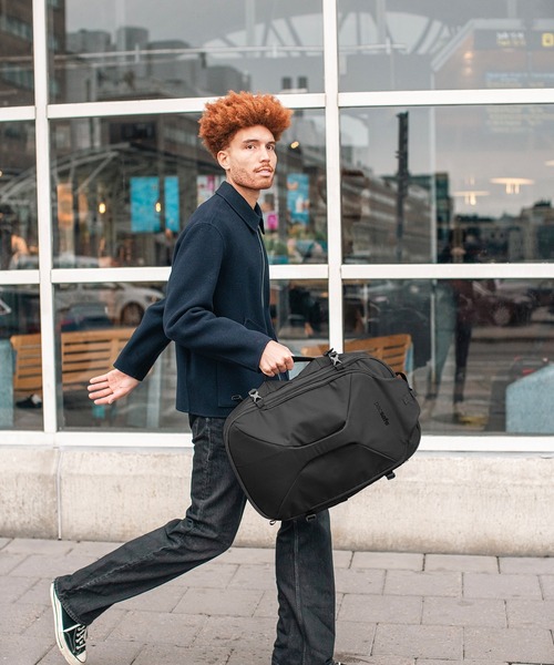 パックセーフ　ツアーセーフシリーズ　トラベルバック　キャリーオンバック　ブラック PacSafe ツアーセーフ21 キャリーオン ブラック [パックセーフ]