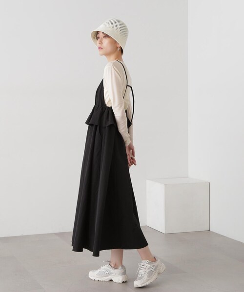 N.(N. Natural Beauty Basic)(エヌエヌナチュラルビューティーベーシック)の「◆インナーセットラッフルキャミワンピース(ワンピース・レディース・グレイッシュベージュ/ブラック・MEDIUM)」の15枚目の写真