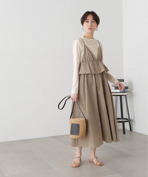 N.(N. Natural Beauty Basic)(エヌエヌナチュラルビューティーベーシック)の「◆インナーセットラッフルキャミワンピース(ワンピース・レディース・グレイッシュベージュ/ブラック・MEDIUM)」の8枚目の写真