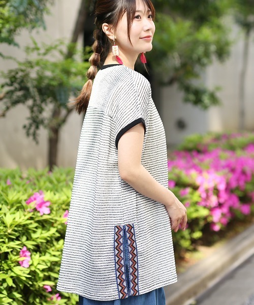 チチカカ（チチカカ）の「ドライタッチシアーカットソープルオーバー（Tシャツ/カットソー・レディース・アイボリー/カラフル・FREE）」の17枚目の写真